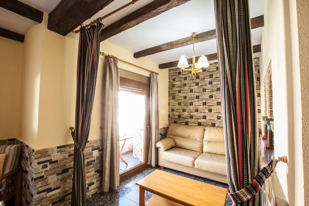 Alojamientos Rurales Benarum Con Spa Альпухарра-де-ла-Сьерра Экстерьер фото